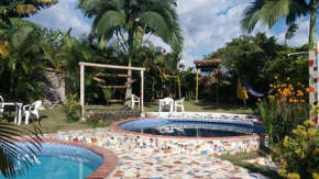 Отель FINCA TURÍSTICA LA CRISTALINA  Кимбайя